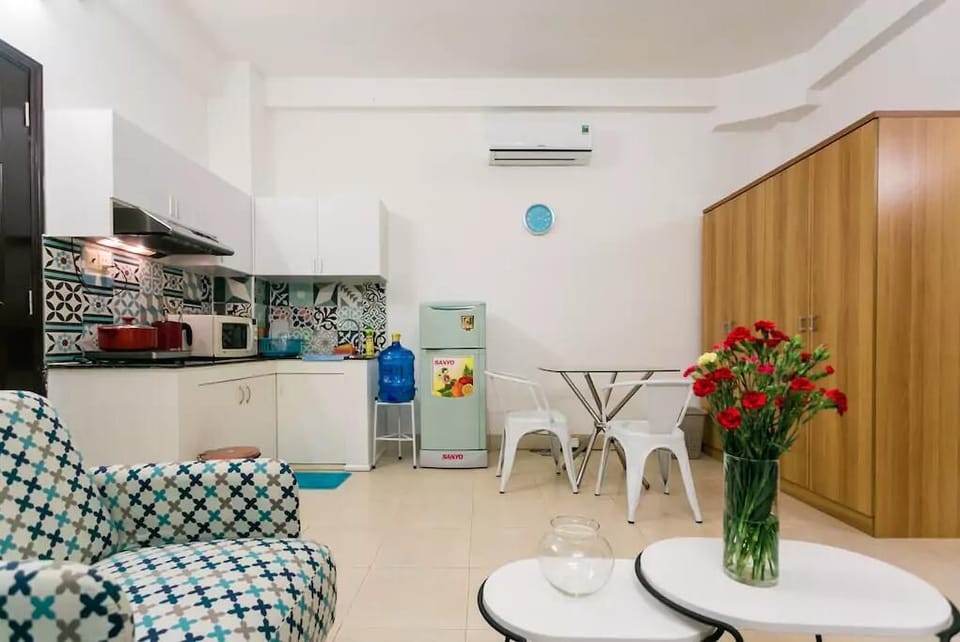 Springhome R102 - Home sweet home!