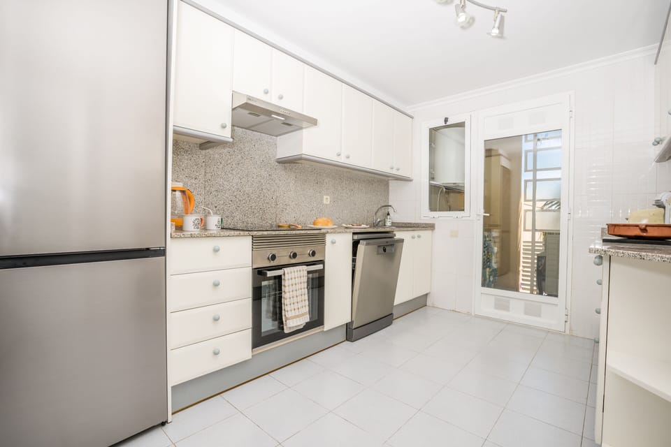 Spacious kitchen with New appliances