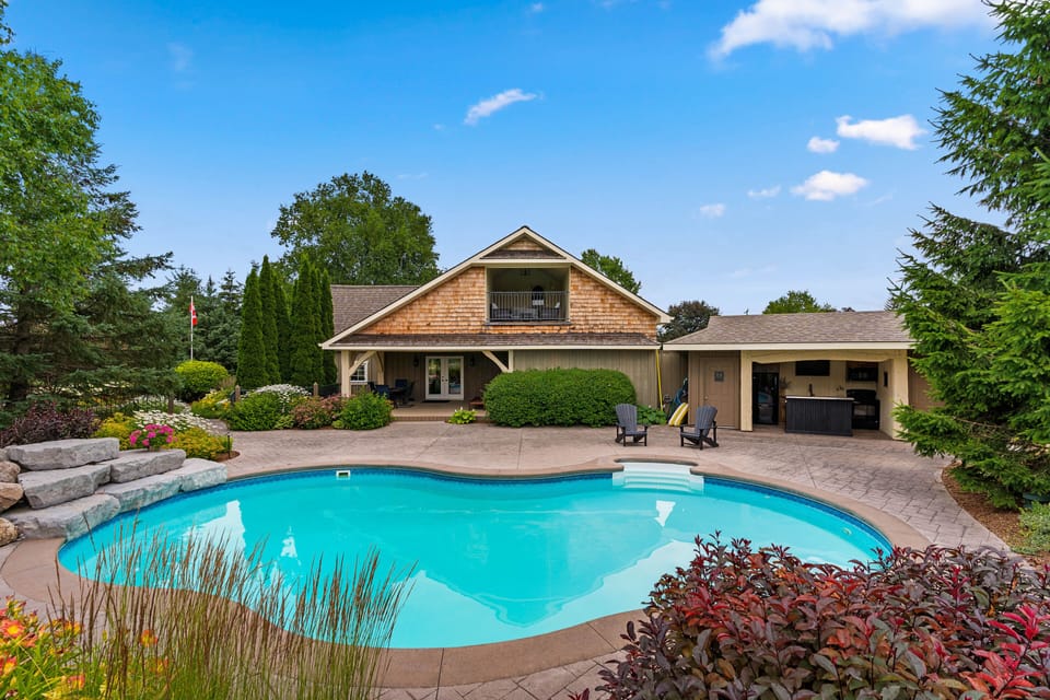 Welcome to Bowmore Century Home!  
