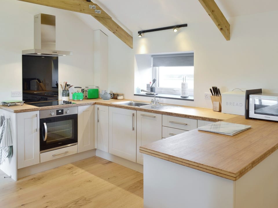 Fully appointed fitted kitchen | Number 19, Trewellard, near St Just