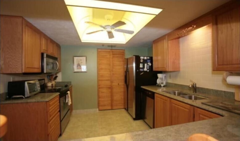 Kitchen (full size laundry behind bifold doors)