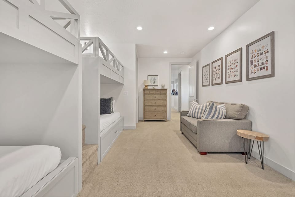 Bedroom 5, 2 twin bunks + 2 twin trundles + twin sofa sleeper (sleeps up to 7), upstairs