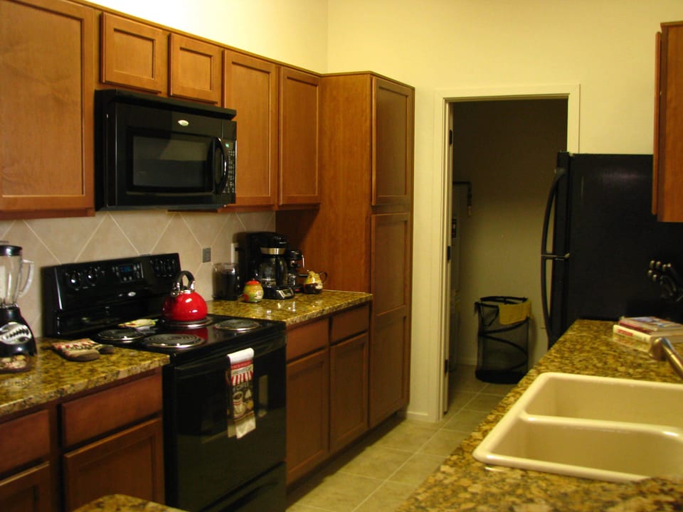 Large fully equiped kitchen