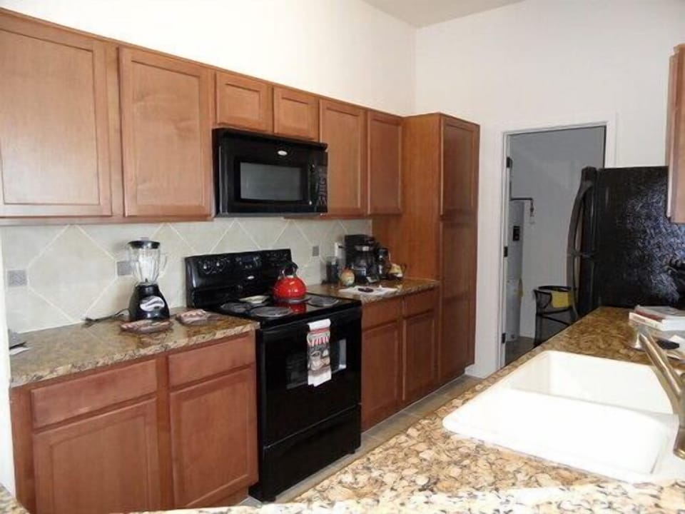 Large well equiped kitchen