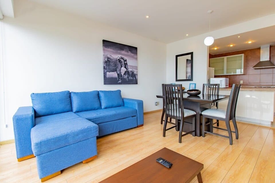 Bright and cozy living room