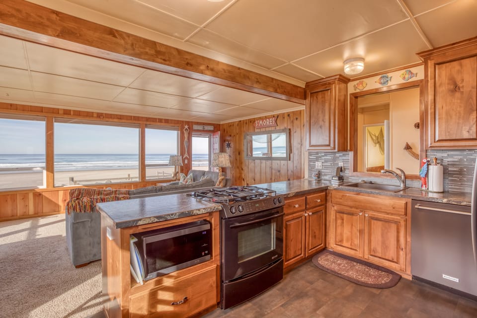 Kitchen with appliances