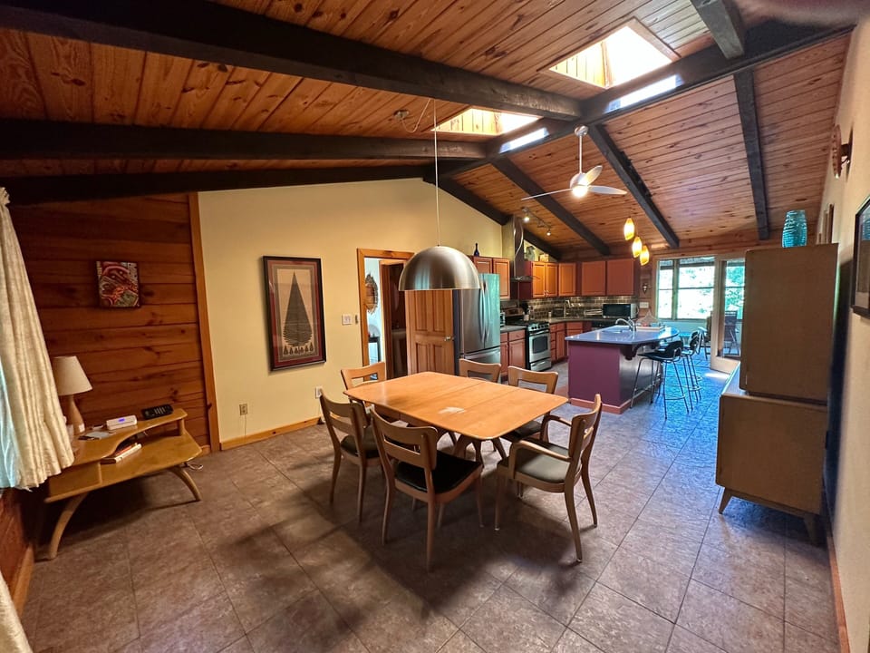 Kitchen table