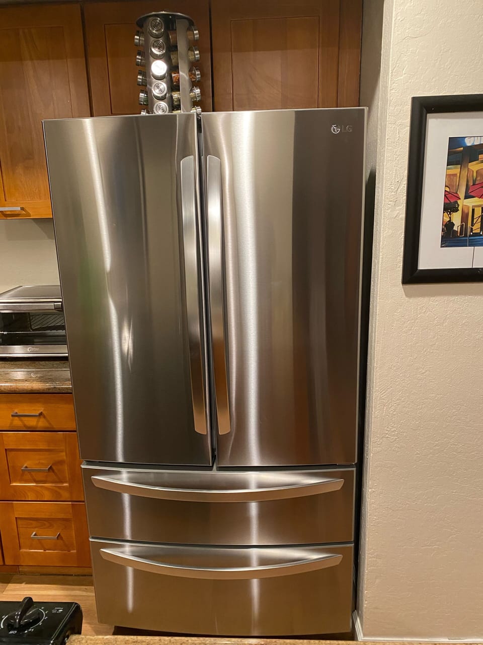 New LG Refrigerator/Freezer added September 1, 2022.