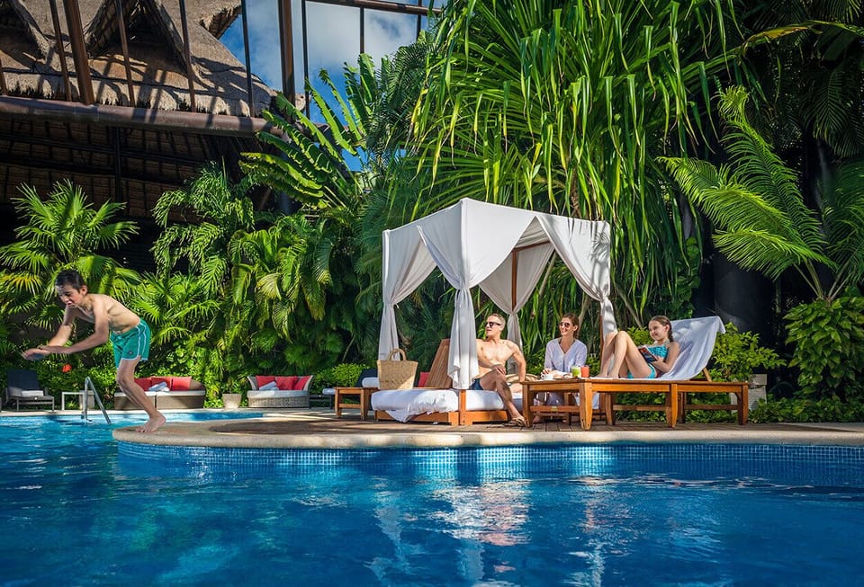 pool area