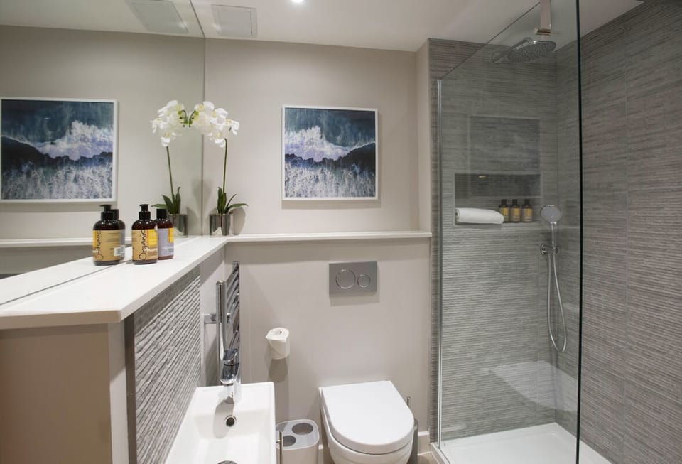 The Studio Shower Room