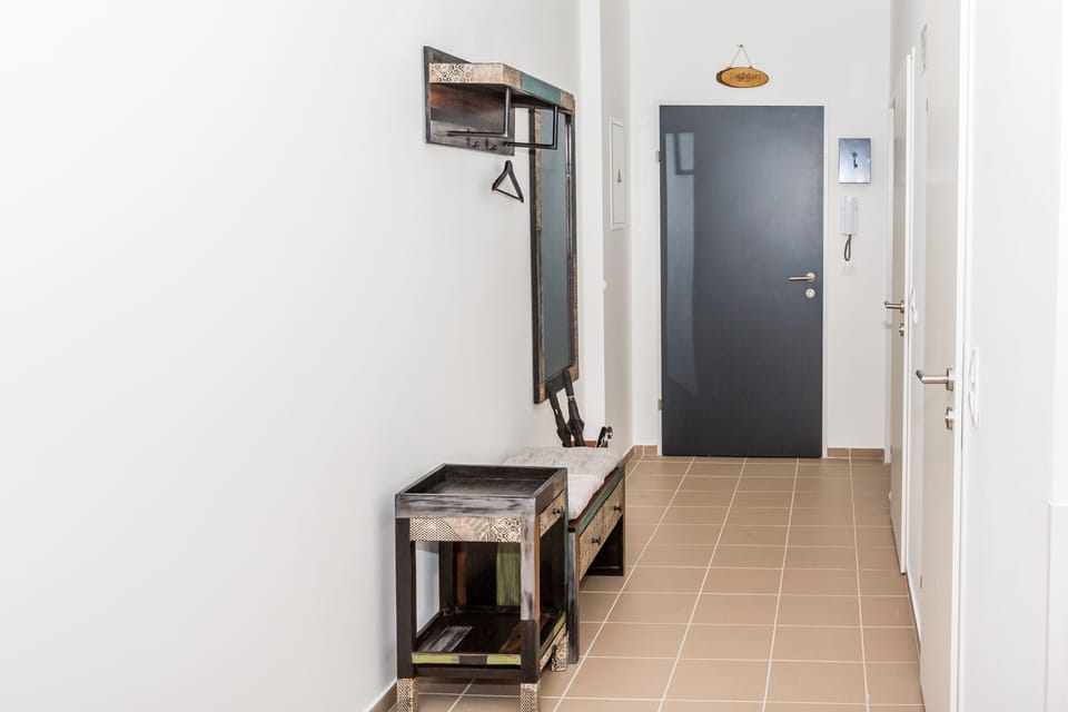 Entrance corridor