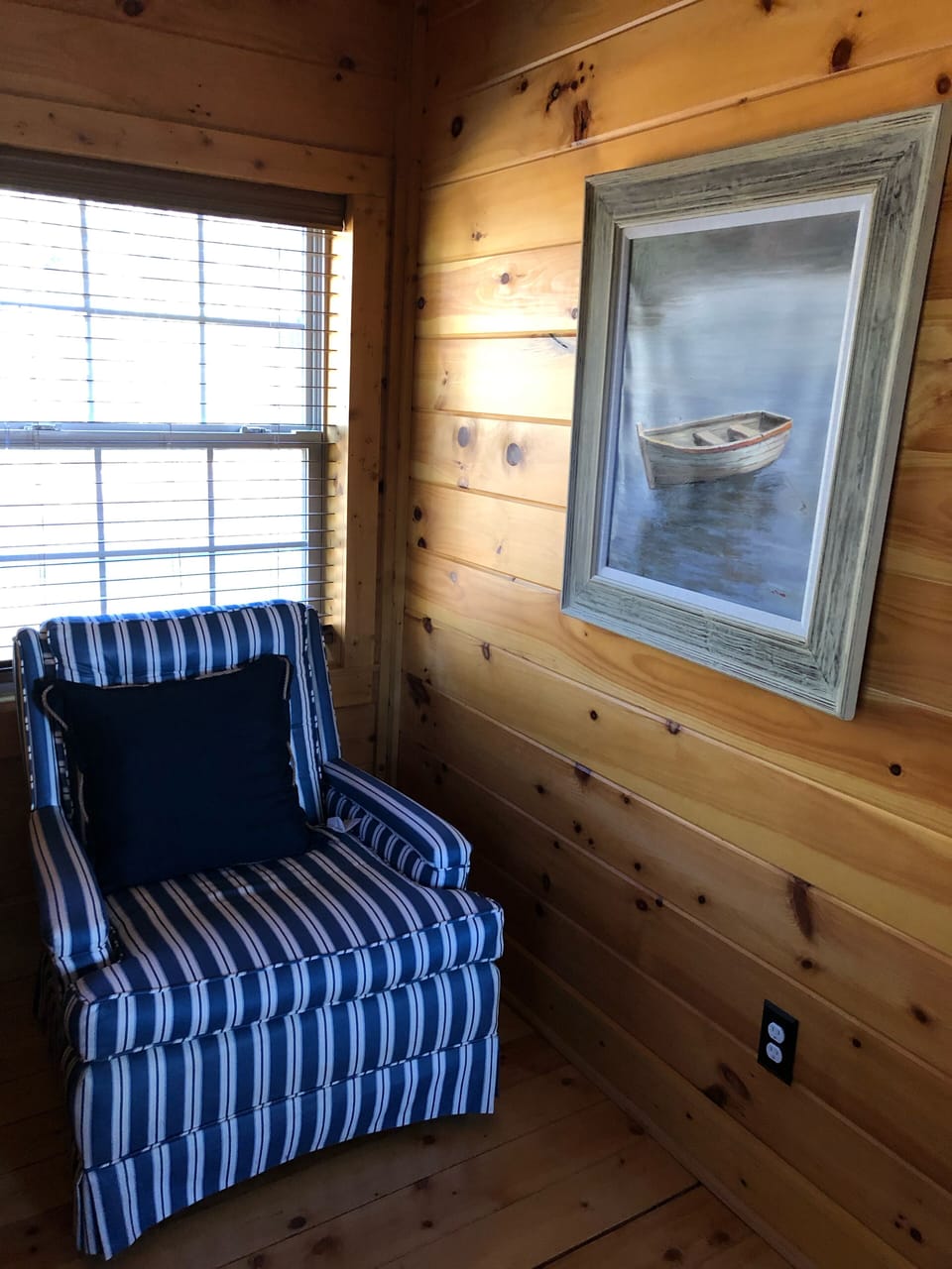 Sitting area in upstairs bedroom