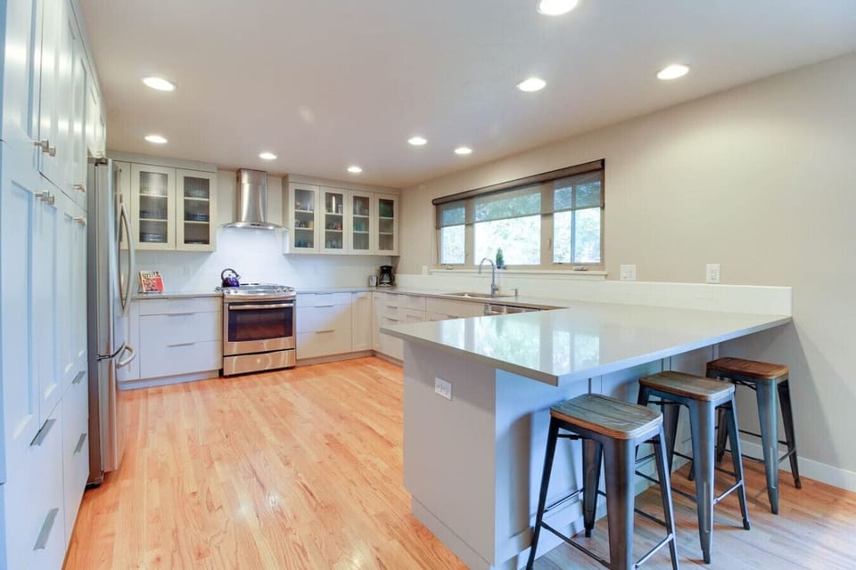 Huge kitchen, fully stocked for all of your gourmet meals or simple snacks.