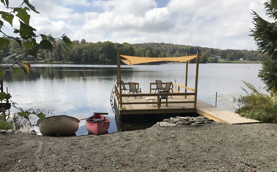 16'x20 dock, rowboat & canoe