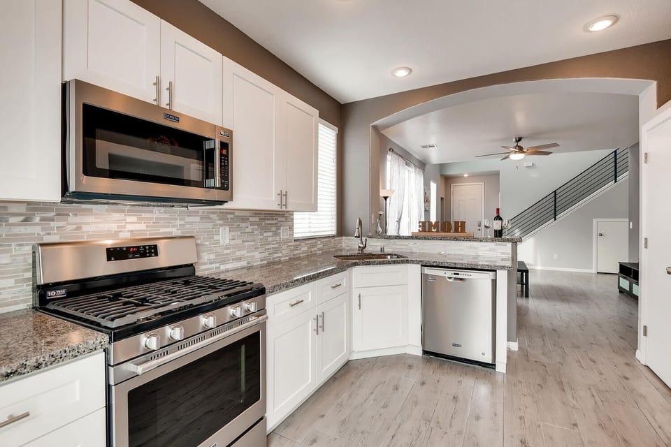 Modern kitchen 