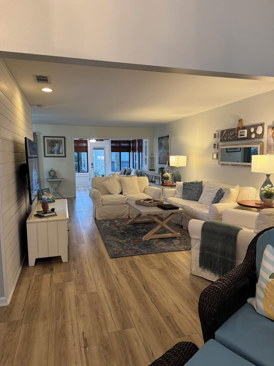 Large families can spread out in 3 separate seating areas