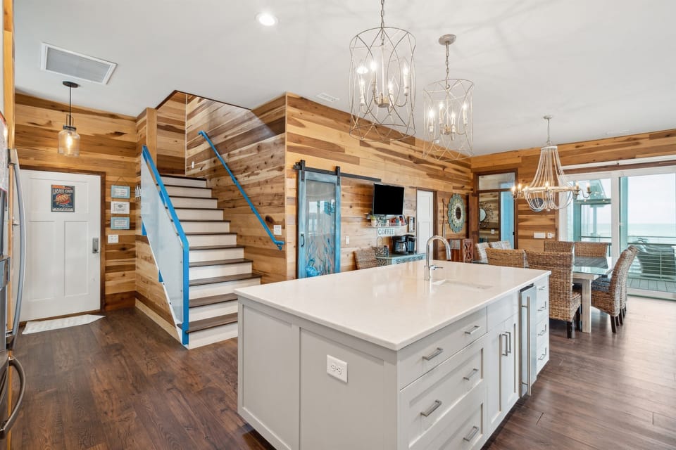 Kitchen island perfect for serving food.