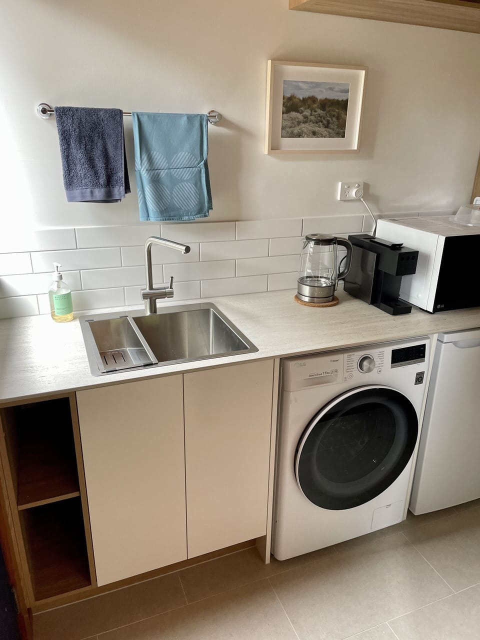 New laundry / butlers pantry installed November 2023
