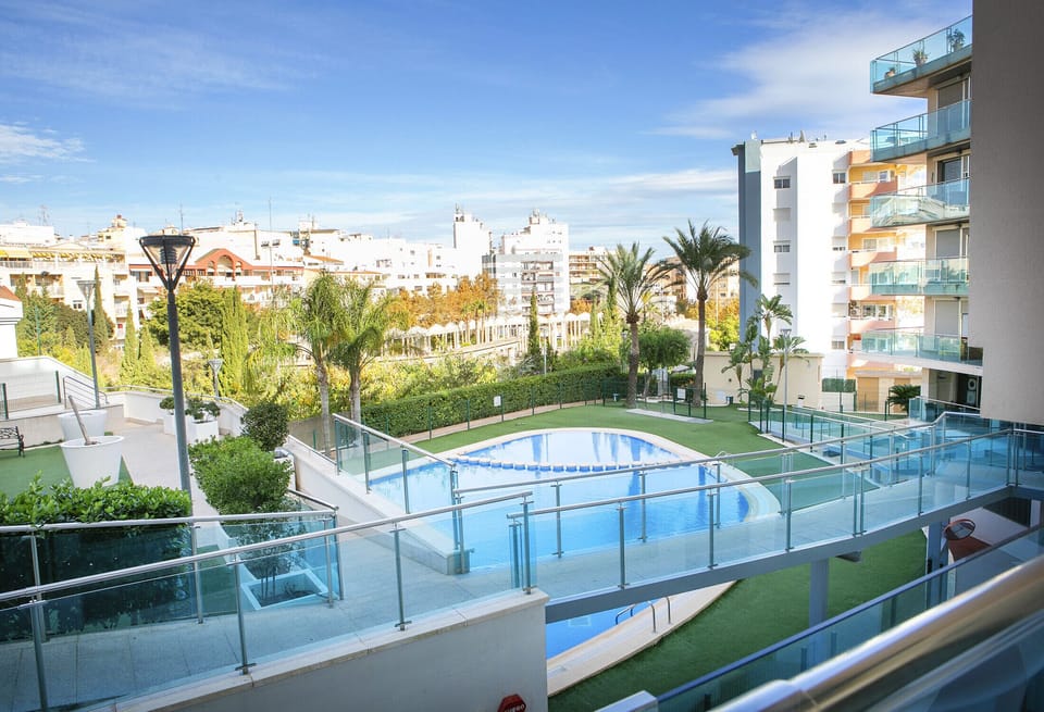 Swimming pool at the Borumbot apartment complex in the centre of Calpe