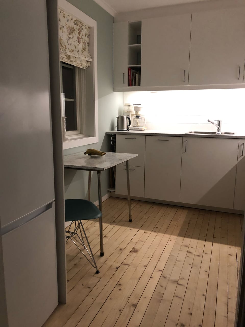 Kitchen with dishwasher