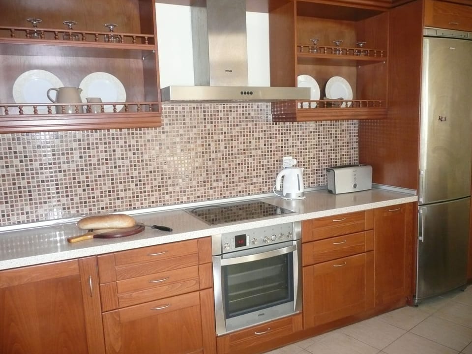 Fully equipped kitchen for easy self catering