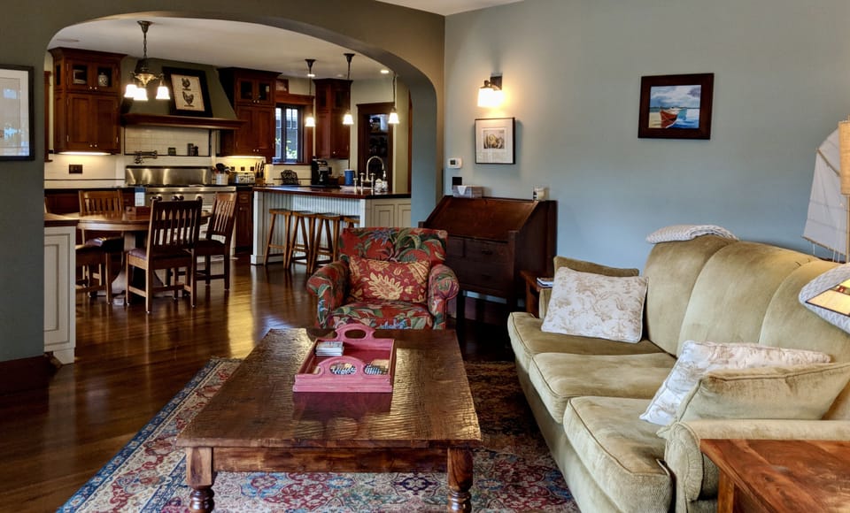 Family room, view into kitchen.