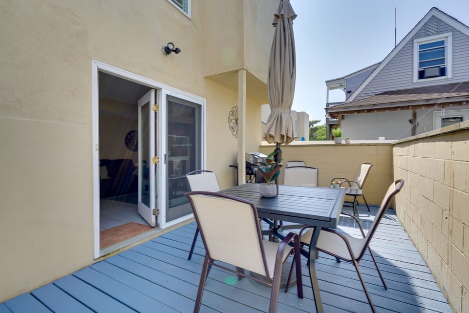 Private Deck | Gas Grill