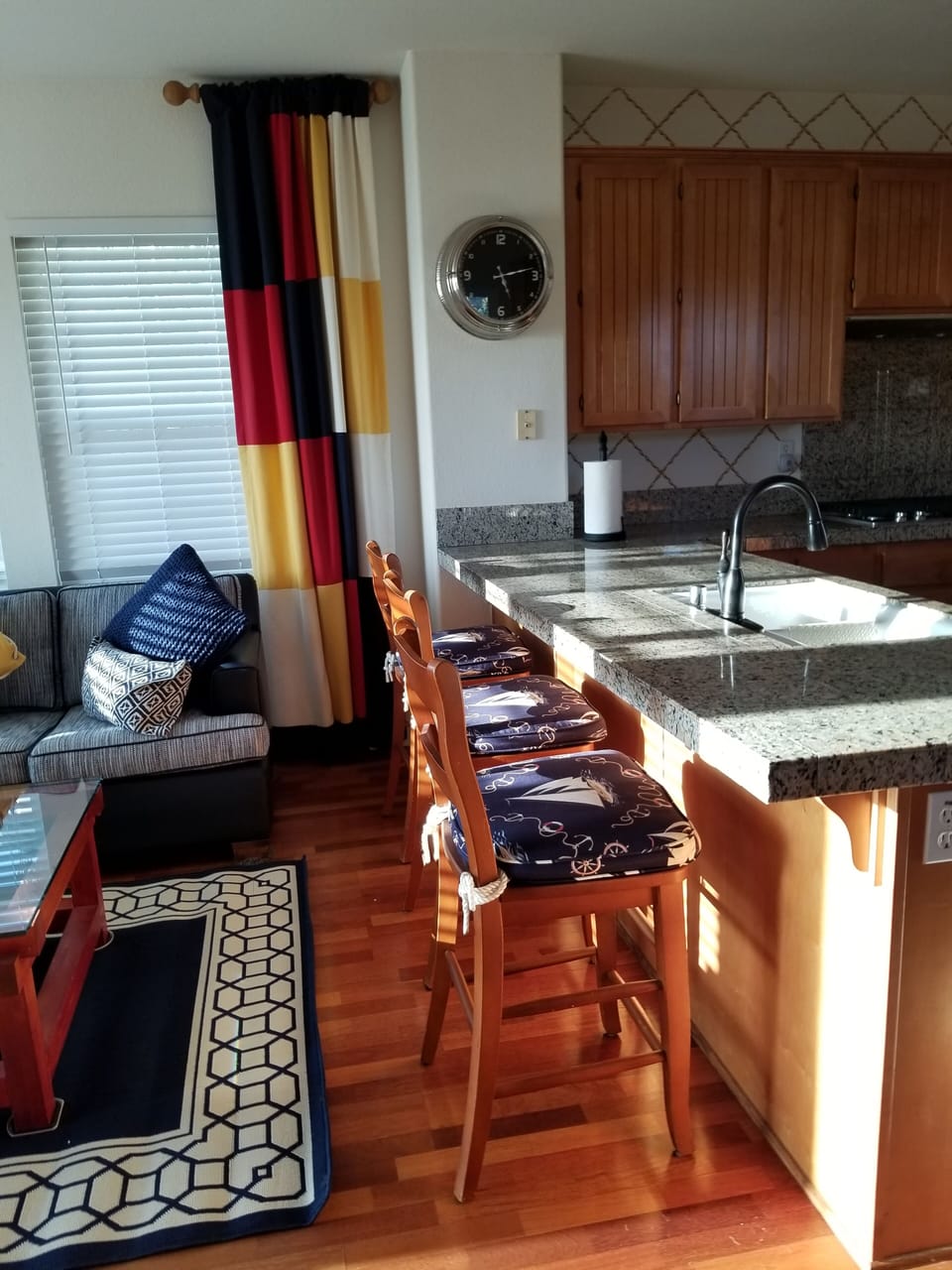 Breakfast Nook or Counter