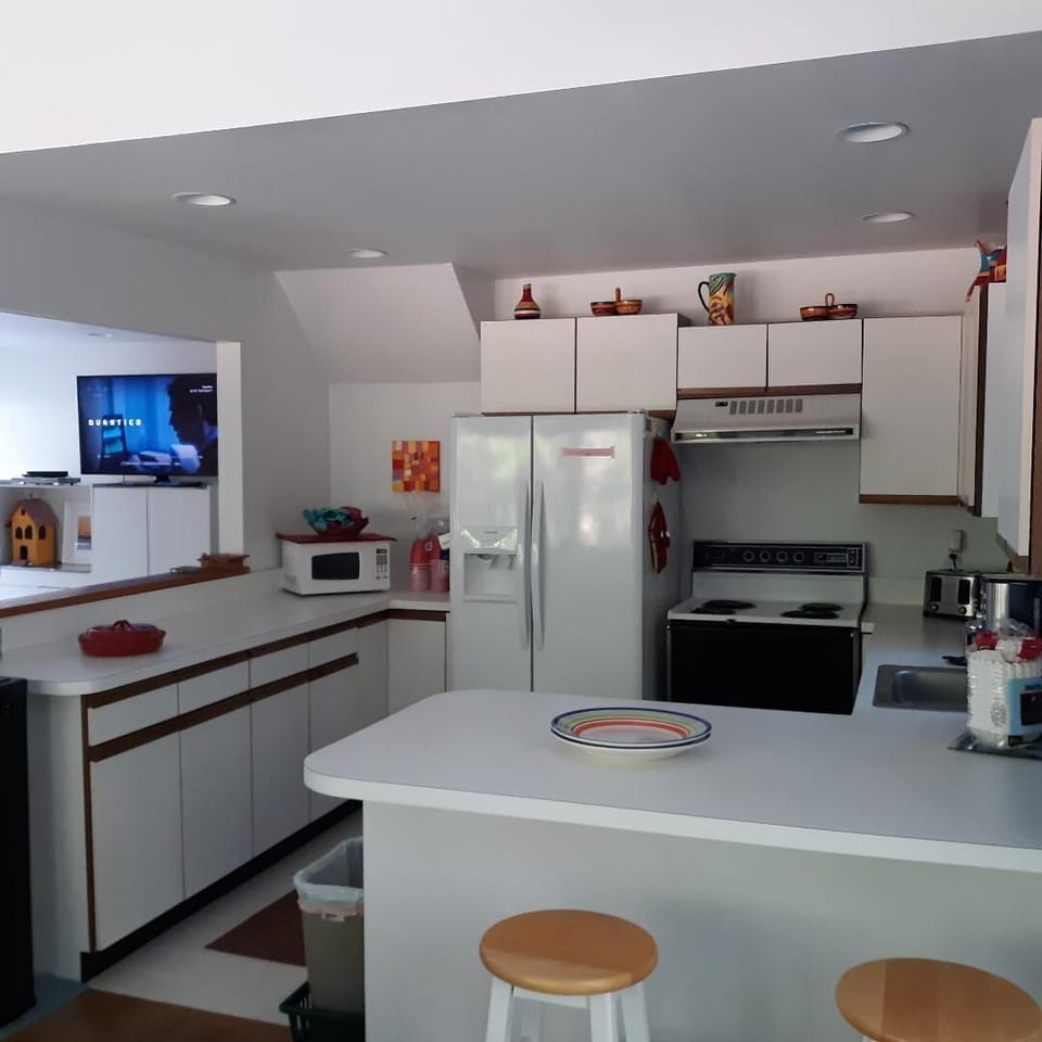 Counter top for breakfast and coffee 