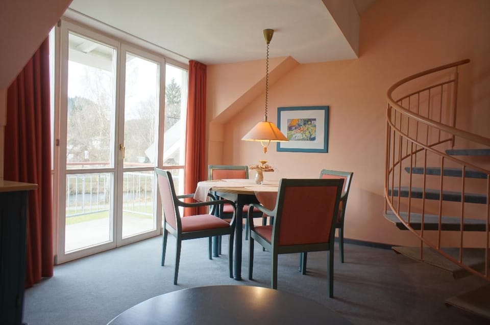 65qm große, elegante FeWo-Suite mit 2 Schlafzimmern und Balkon Apartment in Bavaria