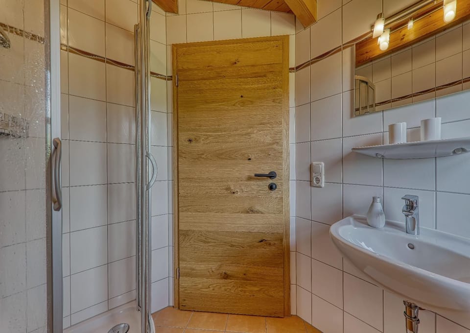Gemütliche Ferienwohnung mit eigener Terrasse für bis zu 5 Personen Apartment in Bavaria