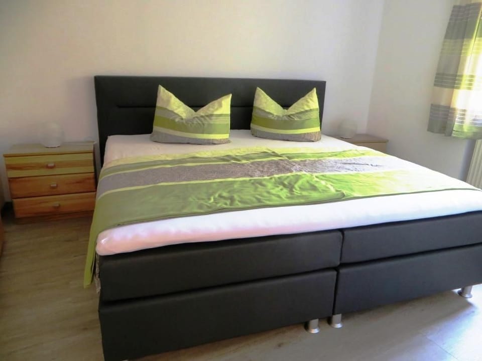 Neu gestaltete Ferienwohnung für bis zu 5 Personen Apartment in Bavaria