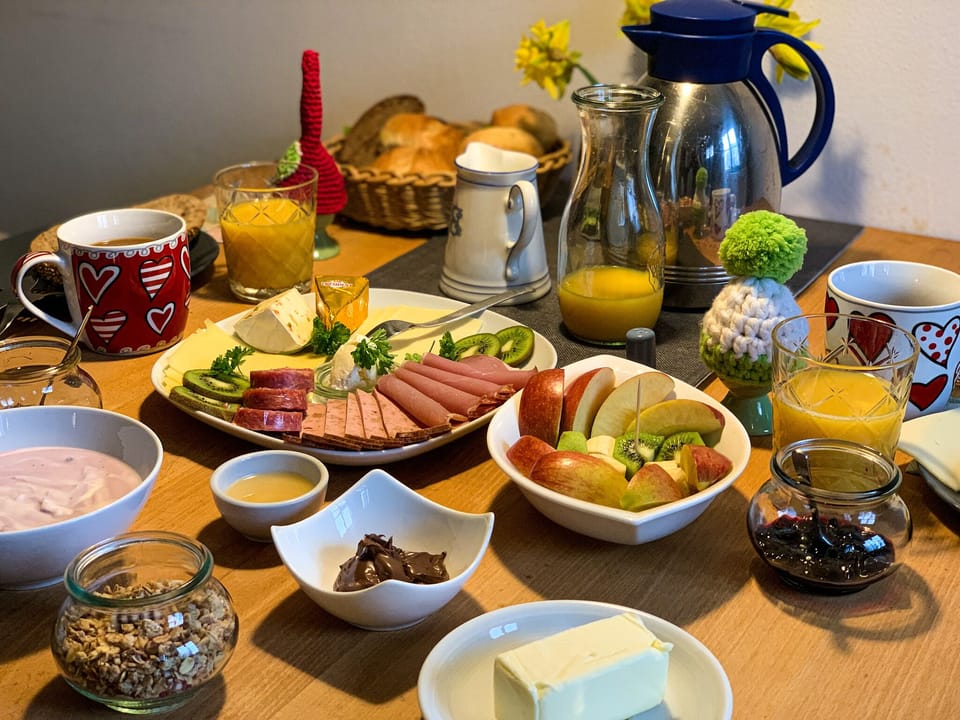 Breakfast meal