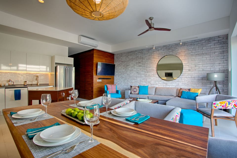 Solid Parota wood dining table