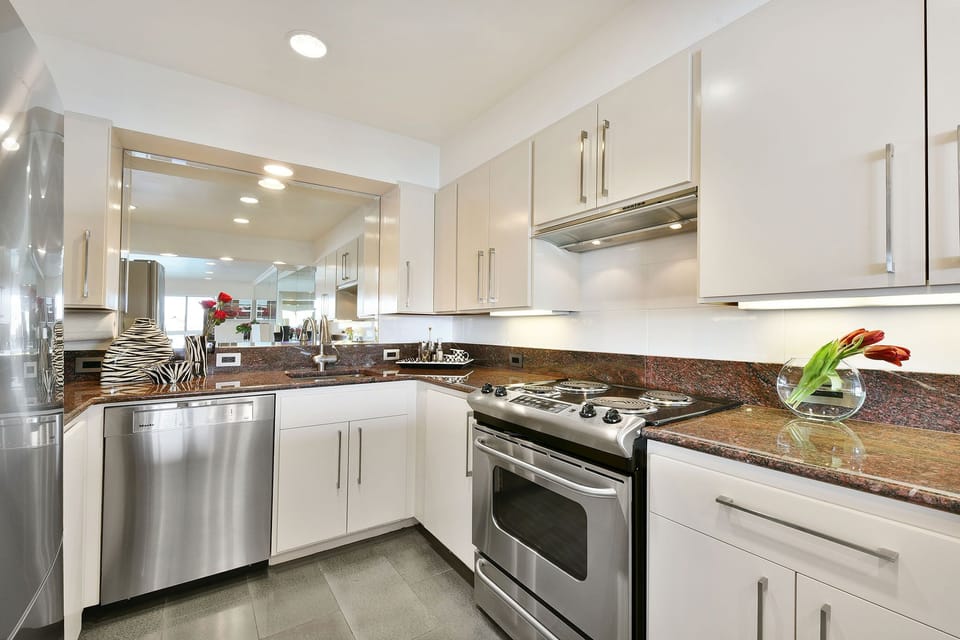 Open Modern Kitchen