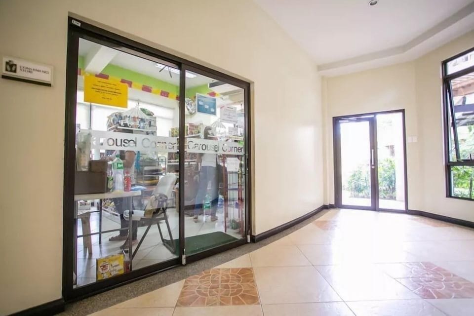 Stylish 2 Bedroom Iris Tivoli Gardens