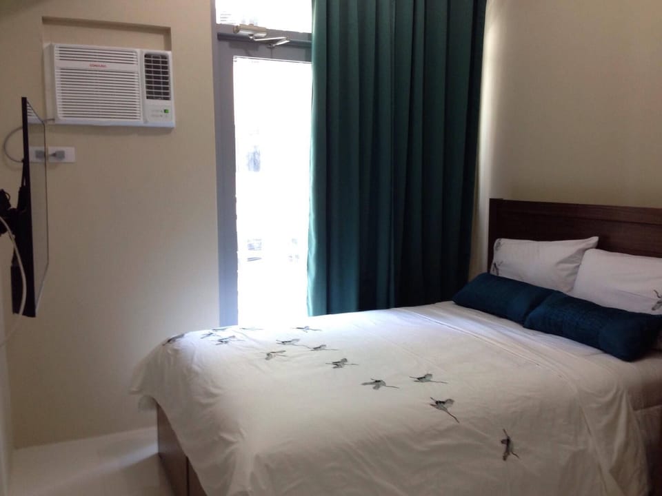 Nice Studio Apartment in Salcedo Makati