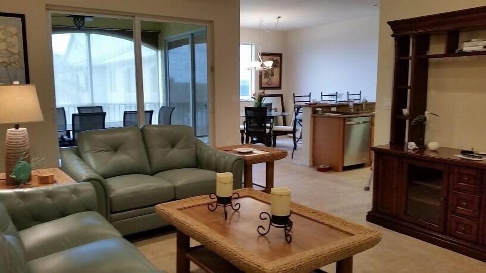 Living room Dining room both open to the screened lanai. 