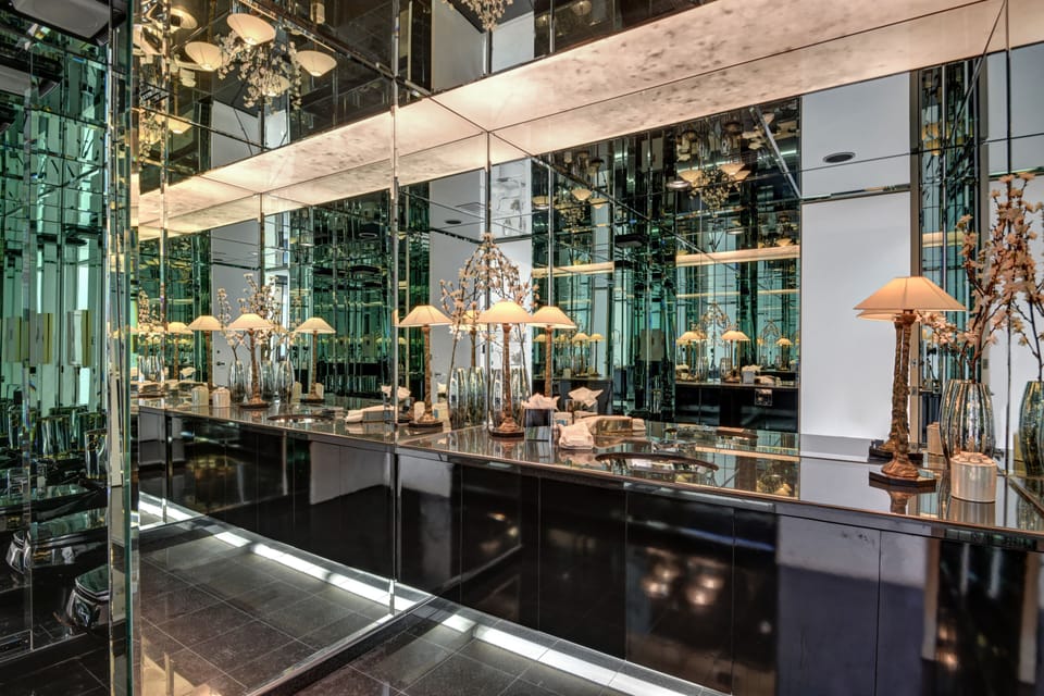 Guest bathroom that will leave all your guest impressed with this home. 