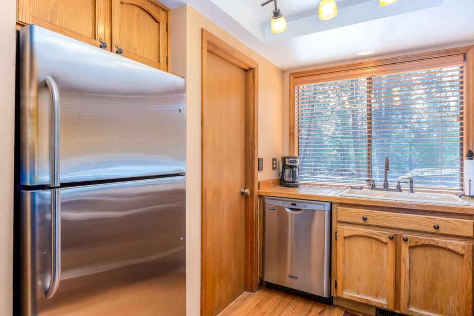 Kitchen - Main Level