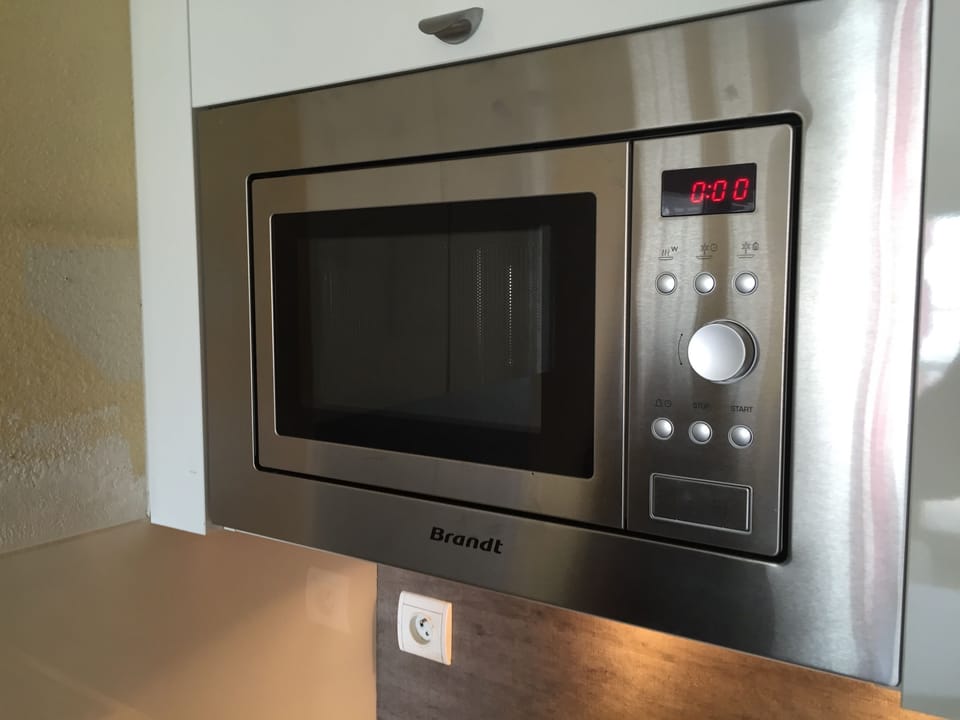 Microwave
