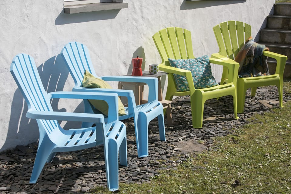 Soak up the sun in the afternoon