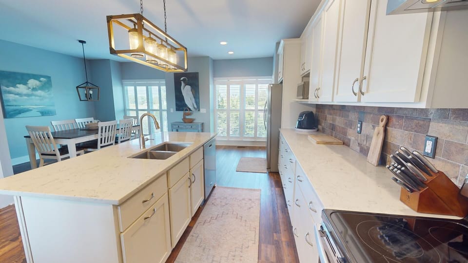 Full Kitchen