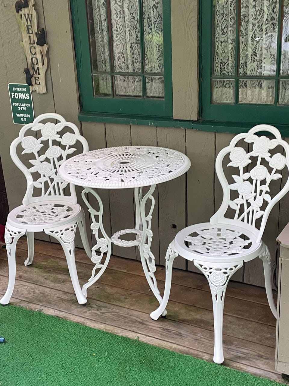Enjoy sitting outside 