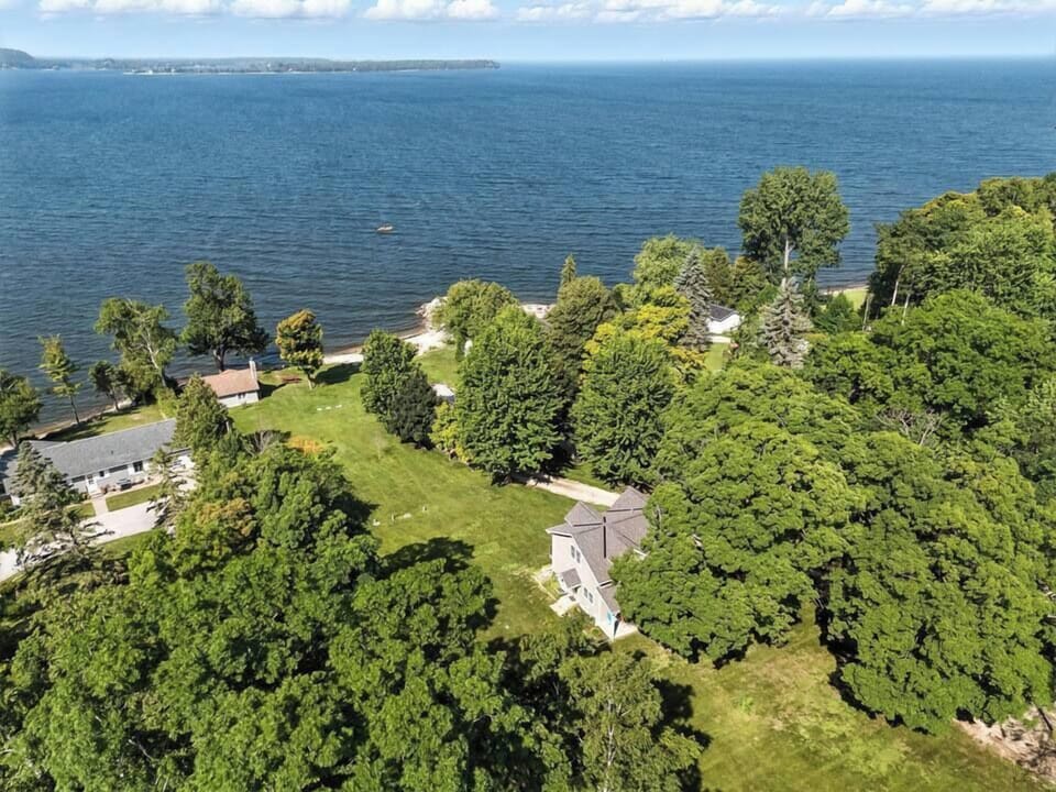Gorgeous Bay Views