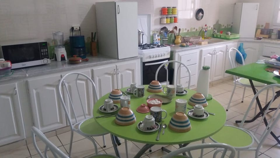 La cuisinière et le levier de la cuisine