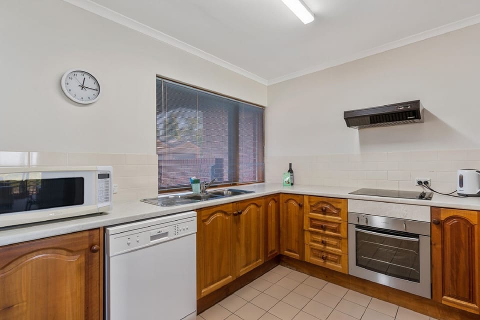 Equipped with all necessary kitchen essentials and thoughtful inclusions, the apartment allows guests to settle in effortlessly and feel at home from the moment they arrive.