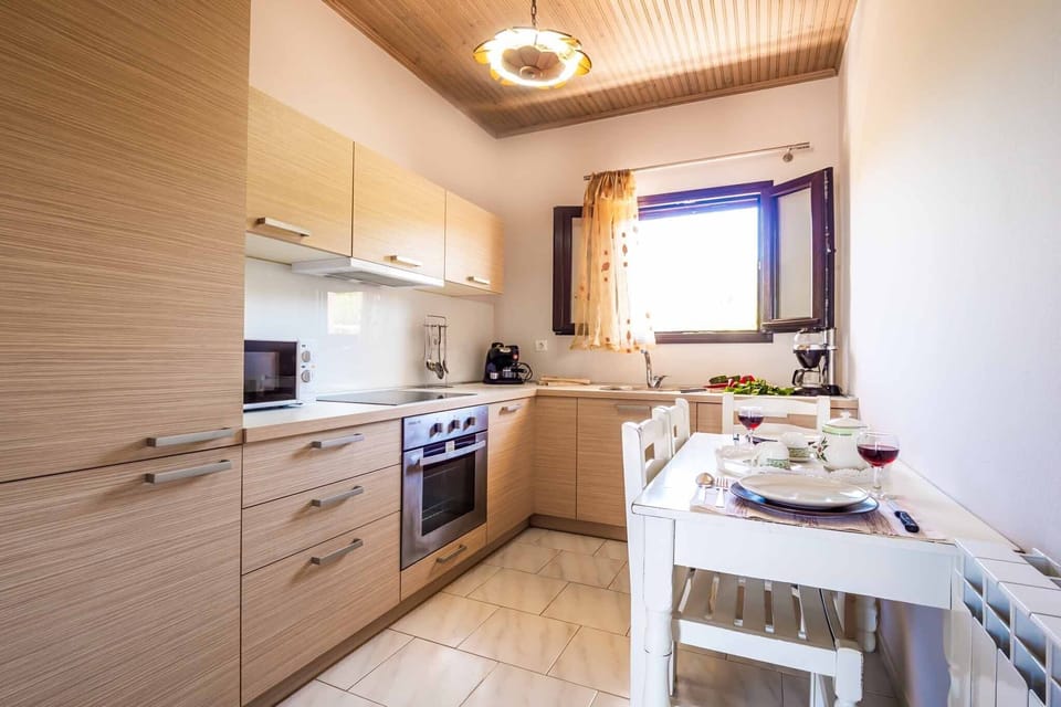 Villa Irida Agios Spyridonas Peritheia  Kitchen