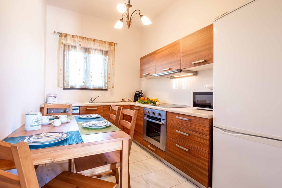 Villa Irida Agios Spyridonas Peritheia  Kitchen