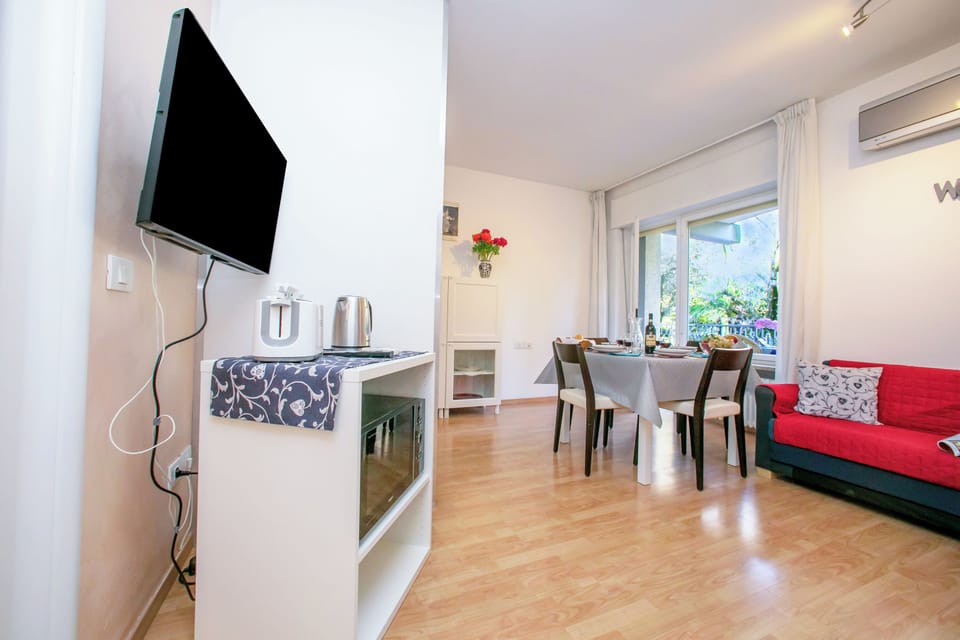 Living and dining room